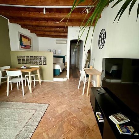 Splendido Bilocale In Via Madonnina, Zona Brera Lägenhet Milano Exteriör bild
