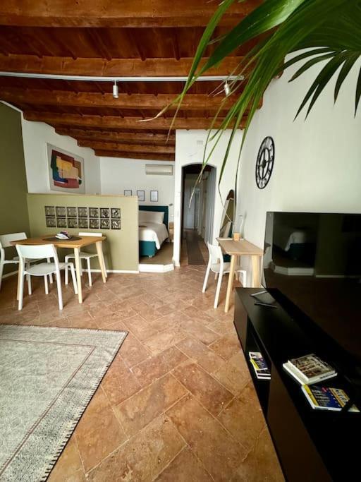Splendido Bilocale In Via Madonnina, Zona Brera Lägenhet Milano Exteriör bild